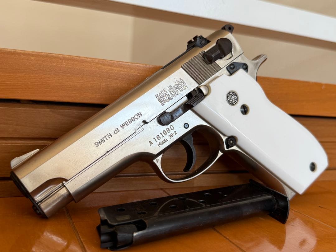 マルシン S&W M39 M39-2 シルバー ホワイトグリップ モデルガン