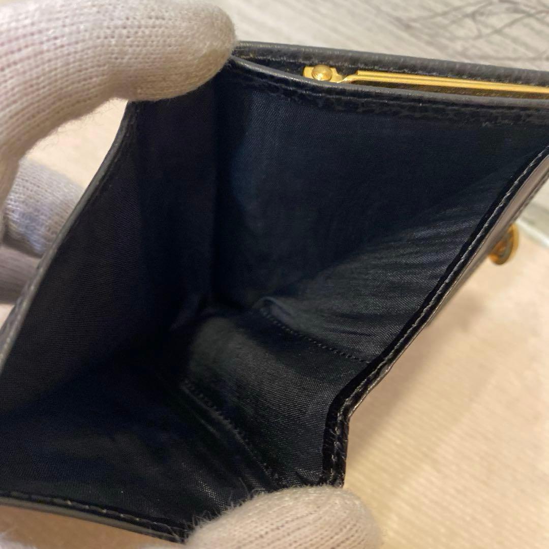 本日のみ限定値下げ中！クリスチャンディオール二つ折り財布