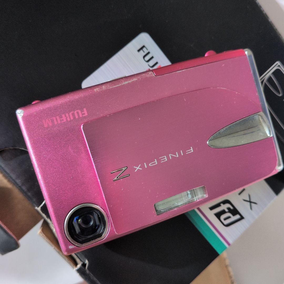 FUJIFILM FinePix Z20fd ピンク　平成レトロ　デジカメ