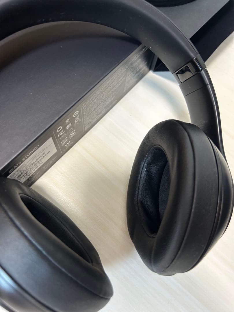 ヘッドホン Beats Studio 3