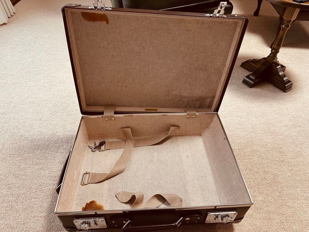 修理必要！グローブトロッター　スモールキャリーオン　茶