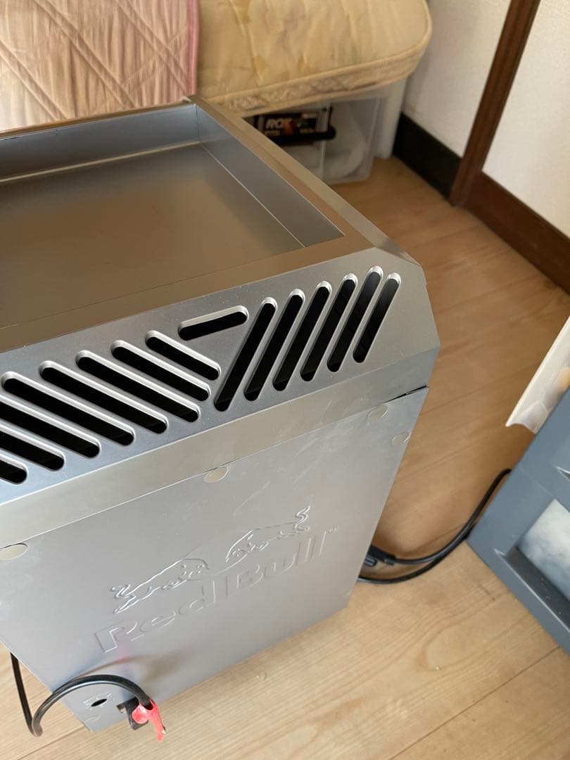 レッドブル冷蔵庫【できれば引き取り優先】