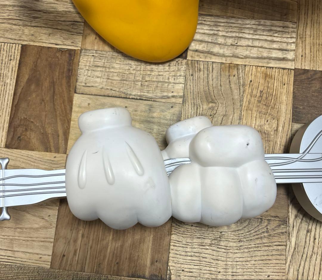 メディコムトイ Roen ロエン ミッキー クラッシュ ギター 特大 フィギュア