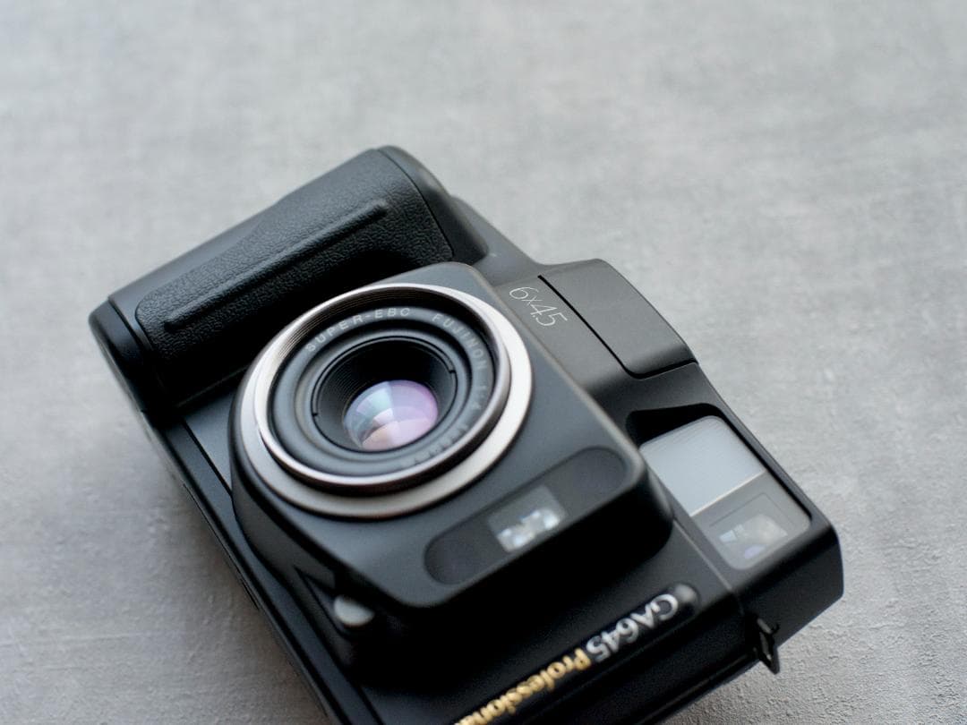 完動品・FUJI フジ GA645 Pro 中判フィルムカメラ