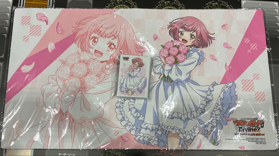 WGPデラックス2025 名古屋会場限定　プレイマッ＆スリーブ 羽根山ウララ