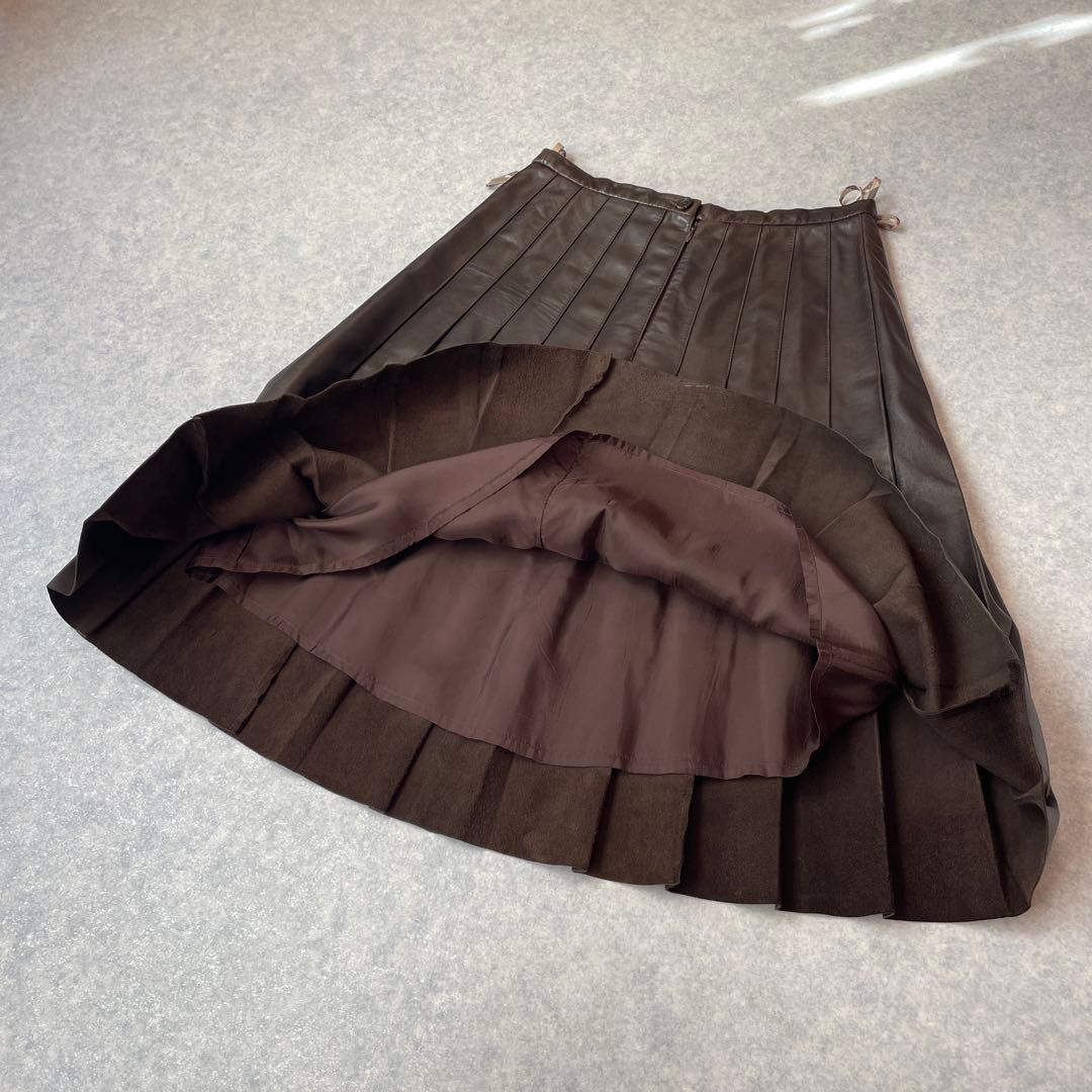 上質 バーバリー ロンドン ラムレザー プリーツスカート ダークブラウン UK6
