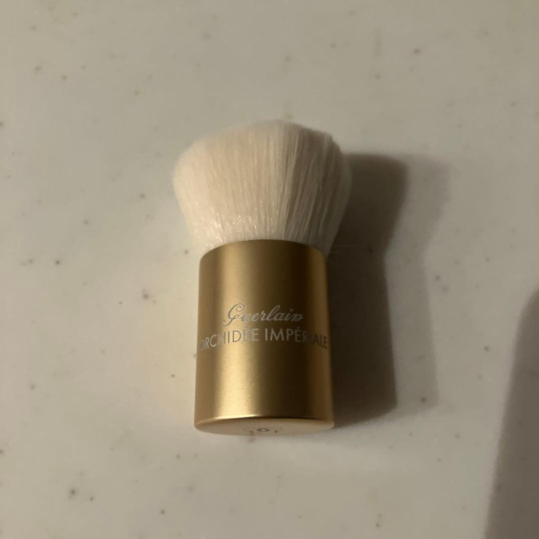 Guerlain オーキデ アンペリアル ファンデーション 00CR