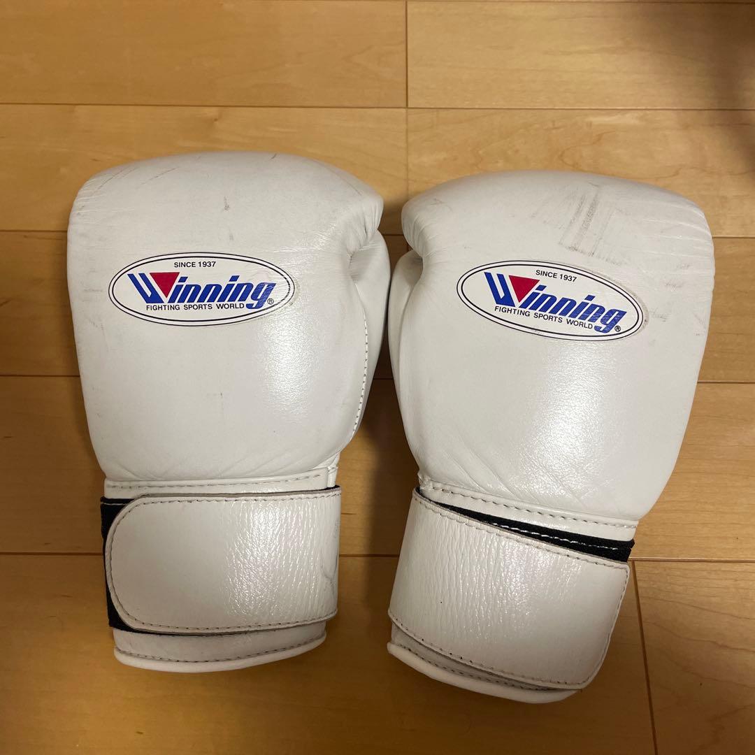 Winning ボクシンググローブ 8oz ホワイト