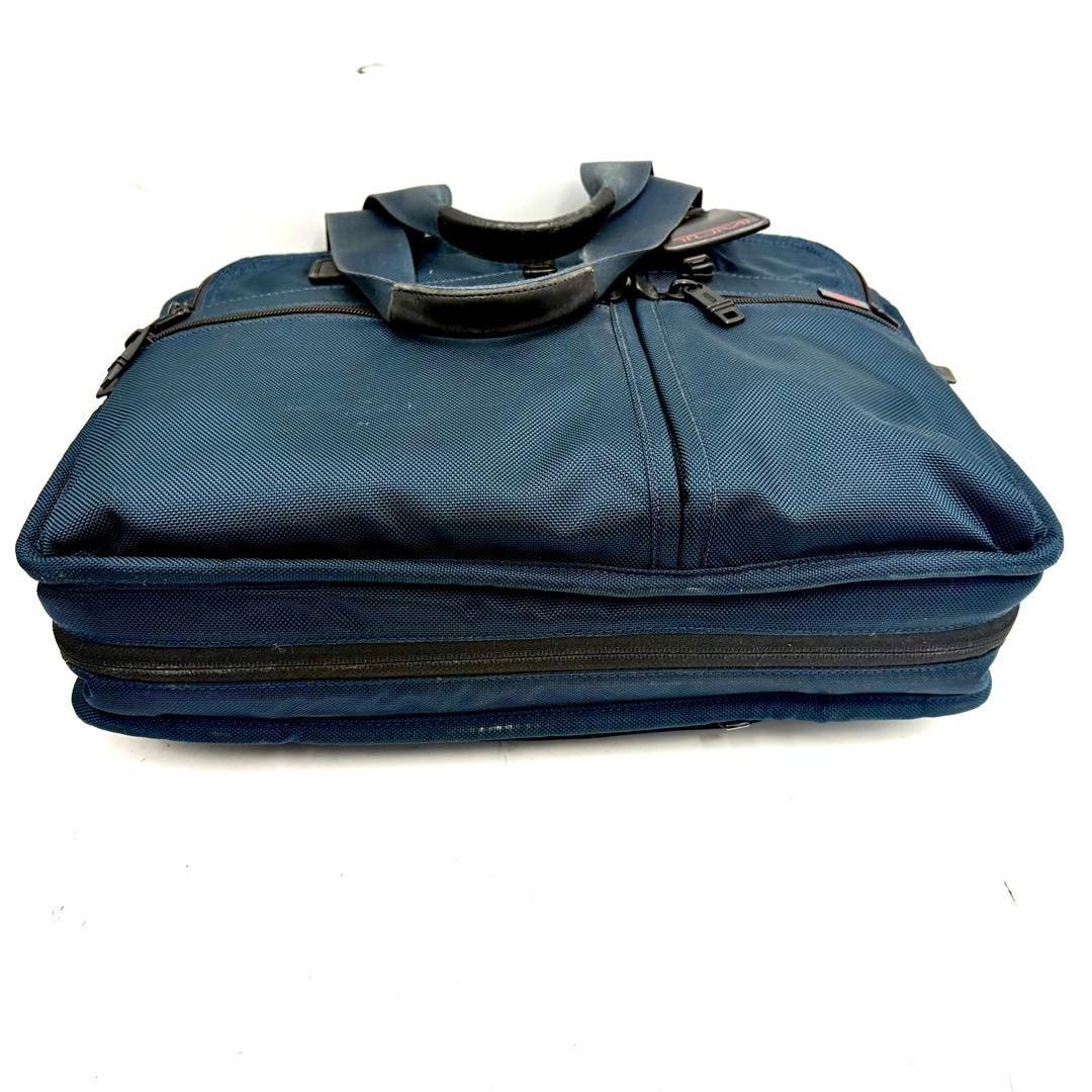 【入手困難✨】TUMI シップス別注 ビジネスバッグ A4可 肩掛け チャーム