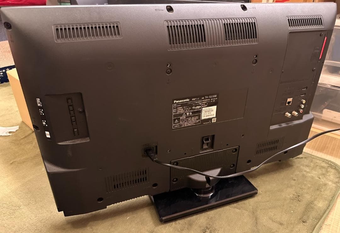 Panasonic　パナソニック 32型 テレビ TH-32J300 2022年