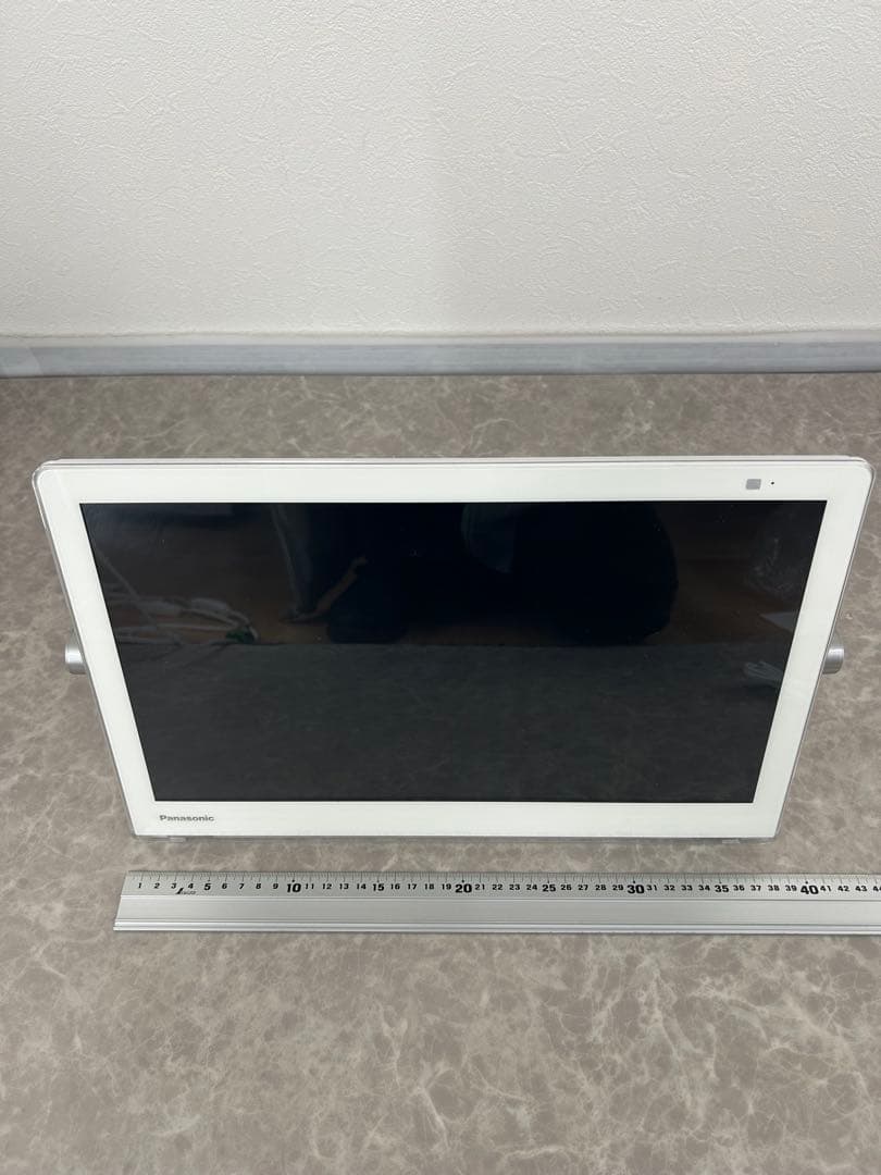 送料込み⭐︎Panasonic【ポータブルテレビチューナーセット 2020年製】