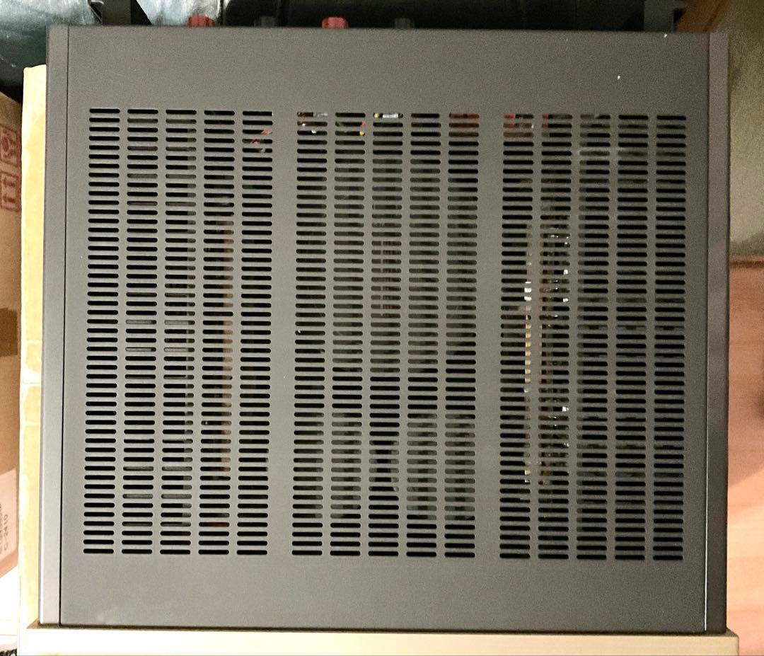 美品　Accuphase P-5000 パワーアンプ