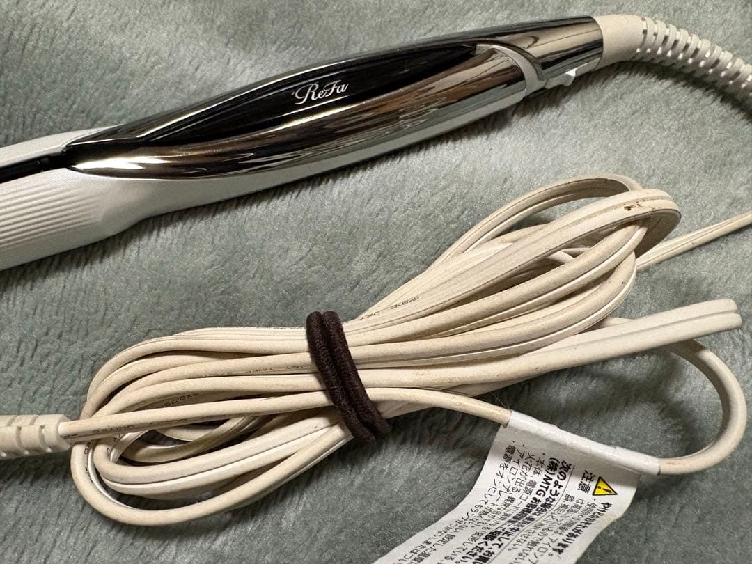 リファビューテック　ストレートアイロン　Refa