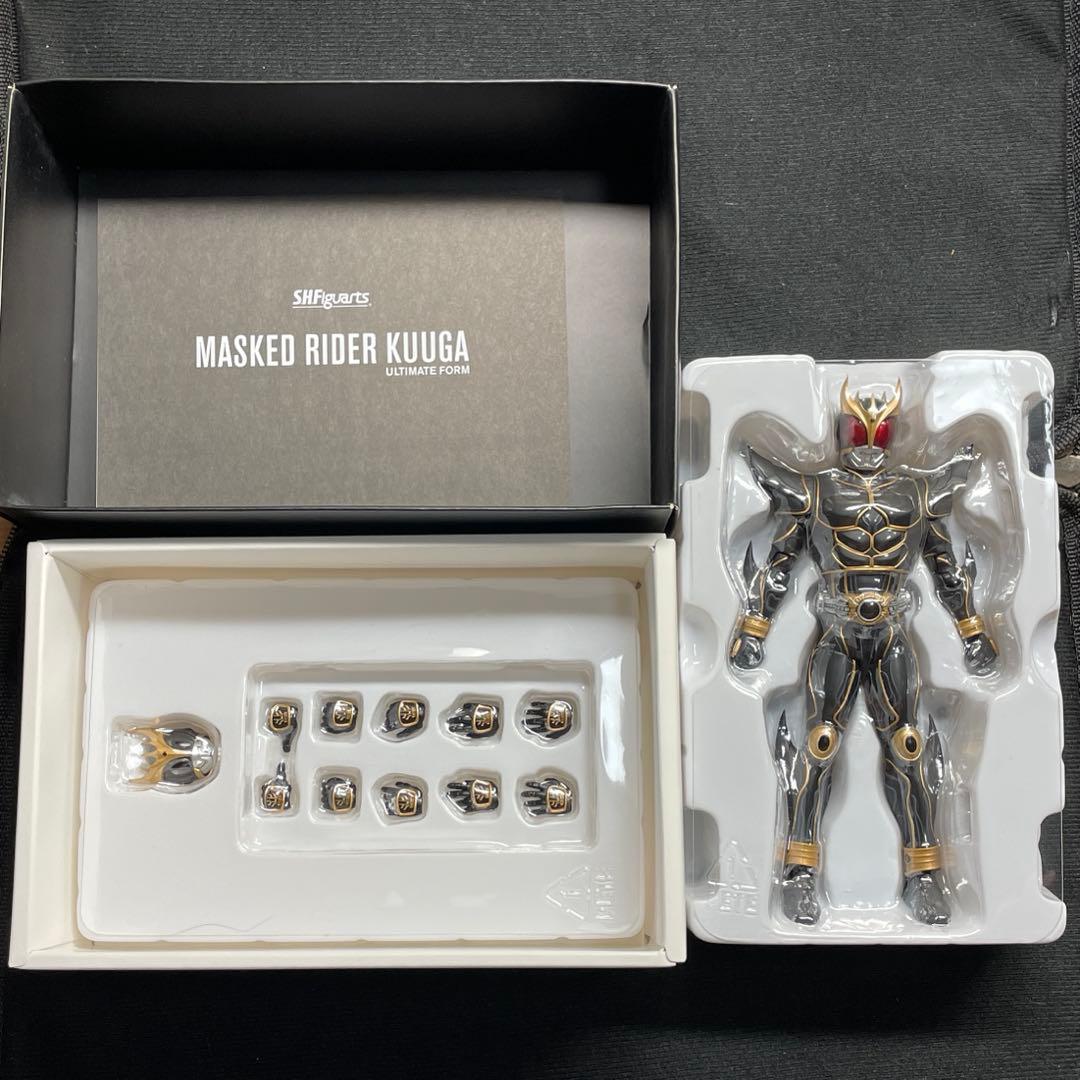 S.H.フィギュアーツ 真骨彫製法 仮面ライダー クウガ アルティメットフォーム
