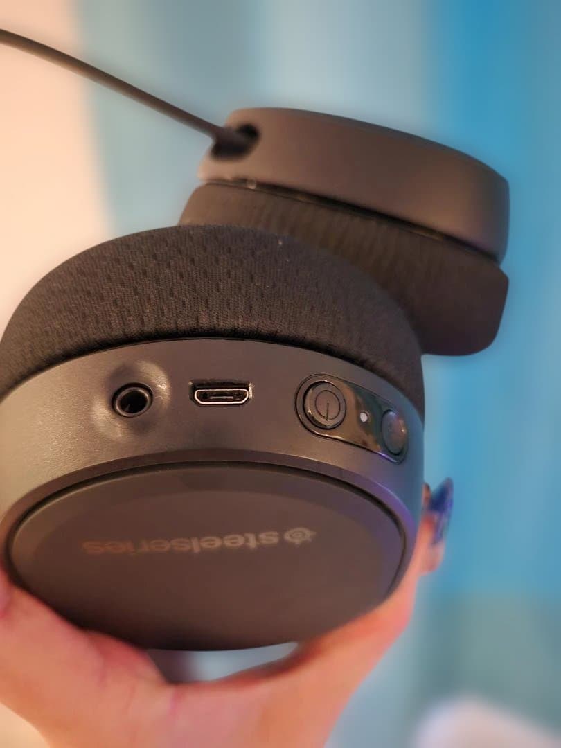 SteelSeries ワイヤレスゲーミングヘッドセット Arctis 9X