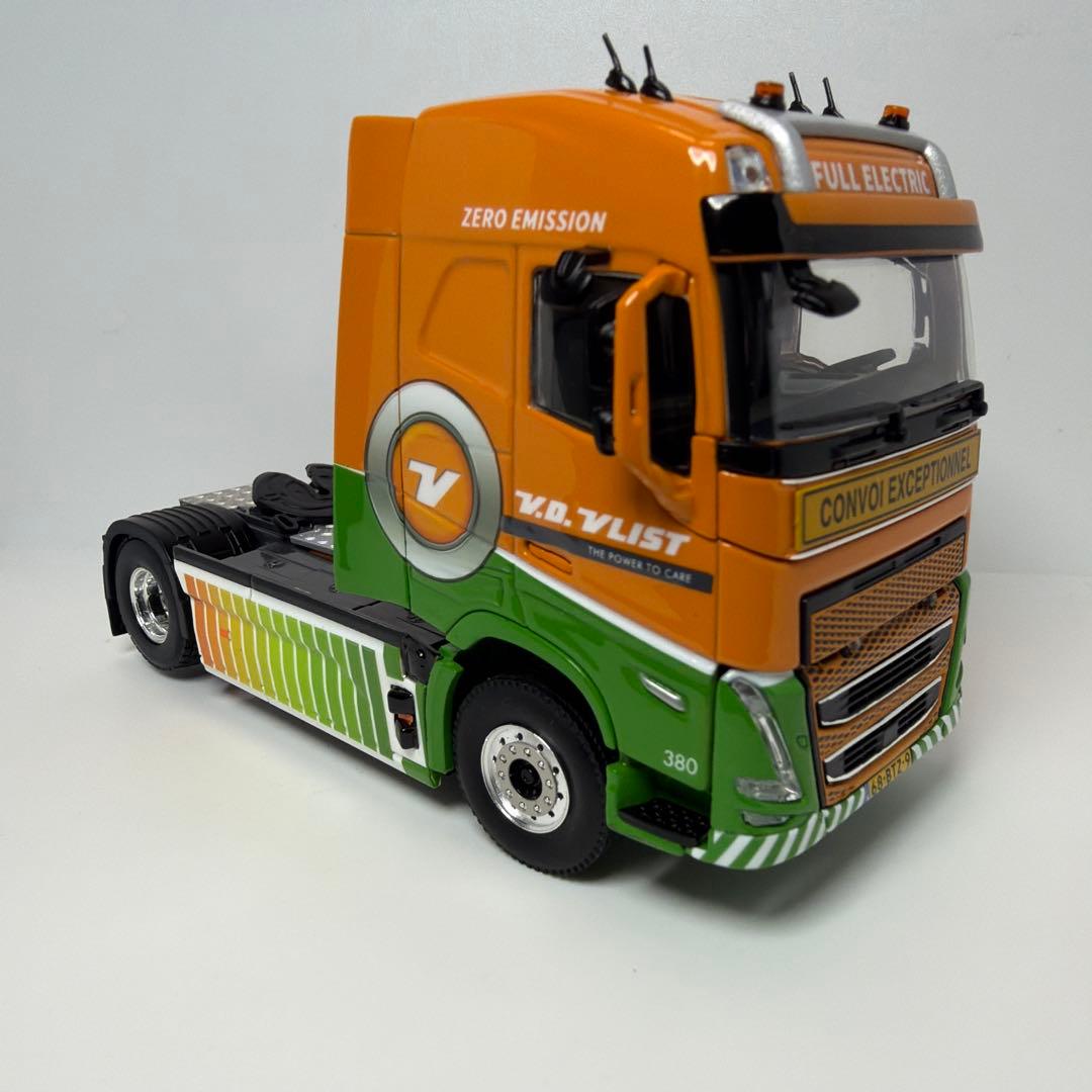 WSI ボルボ　1/50 トレーラーヘッド