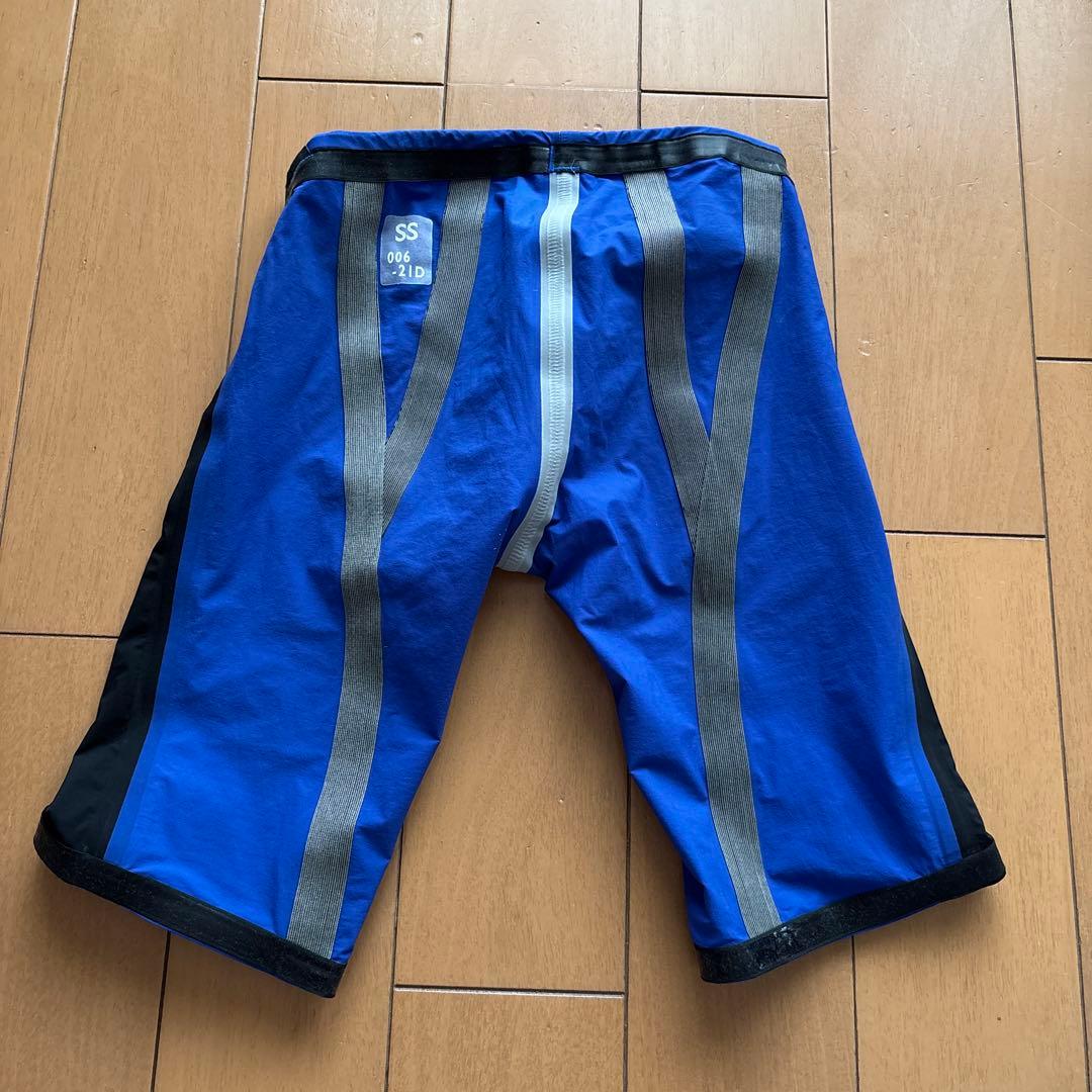 アリーナ　高速水着　SS