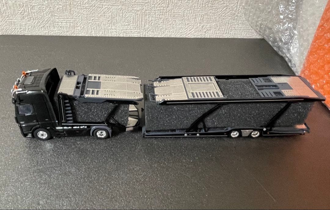 【新品同様】ゲインコープ 1/64 メルセデスベンツ アクトロス 積載車 GCD