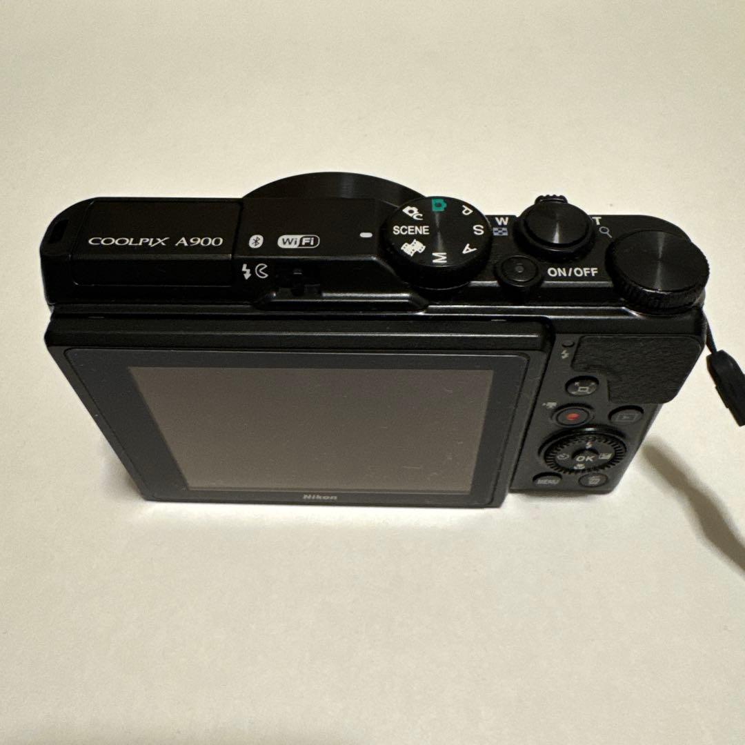 Nikon COOLPIX A900 35倍ズーム、32GB SDカードつき