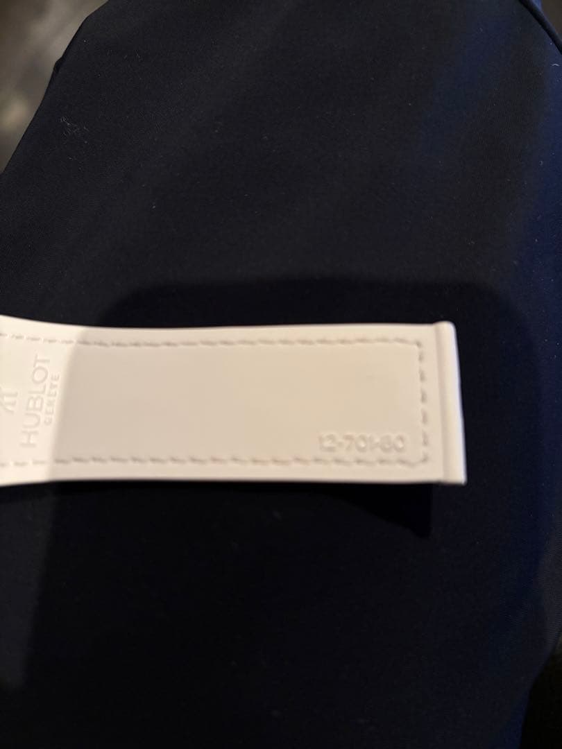 新品HUBLOT 純正ラバーベルト 白　6-701-100 12-701-80