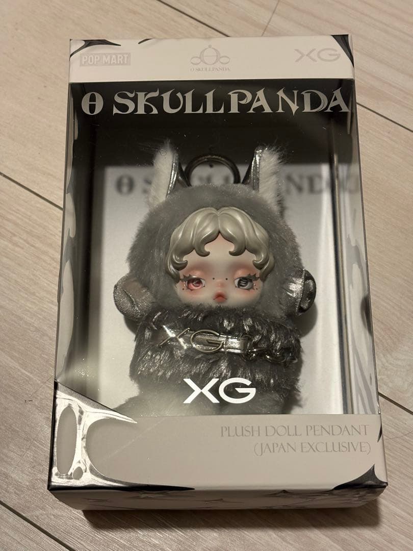 POPMART SKULLPANDA XG ぬいぐるみペンダント スカルパンダ