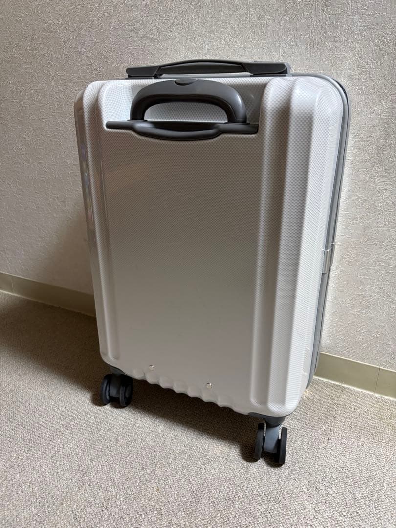 ace. エース パリセイド　スーツケース/キャリーケース　ホワイト