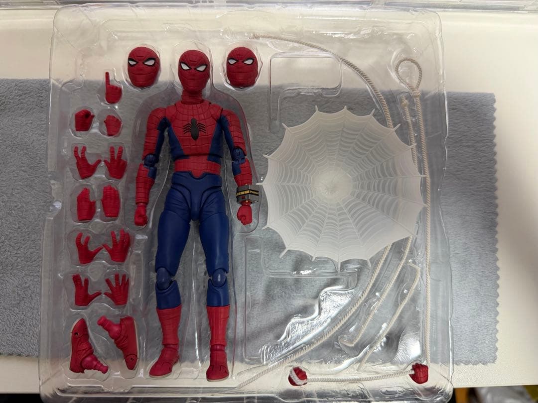 BANDAI SHFiguarts スパイダーマン フィギュア