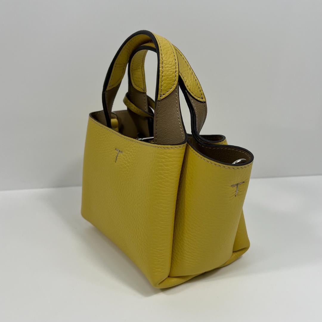 トッズ ハンドバッグ XBWAPAFL000QRI3L12 MBZ208