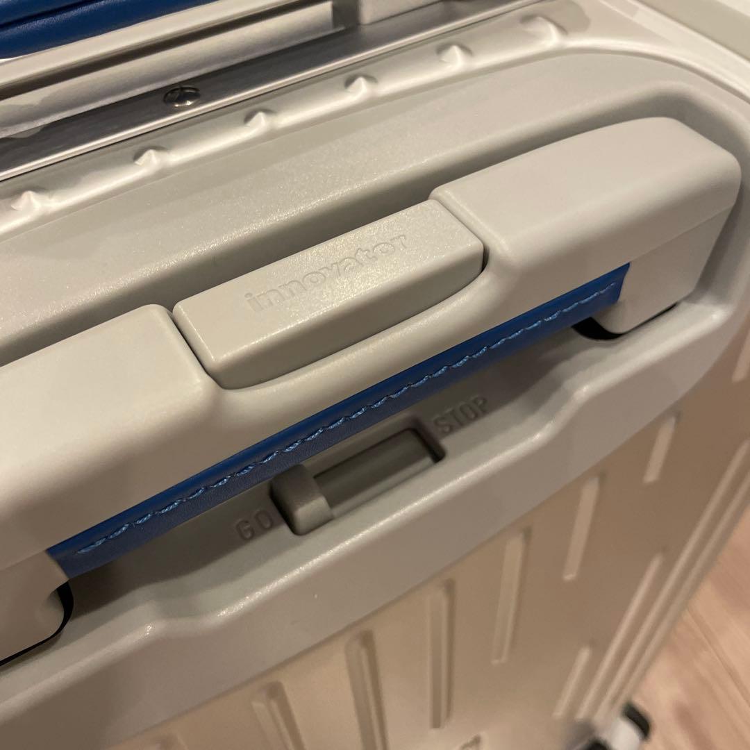 Innovator Sterling SILVER キャリーケース 36L