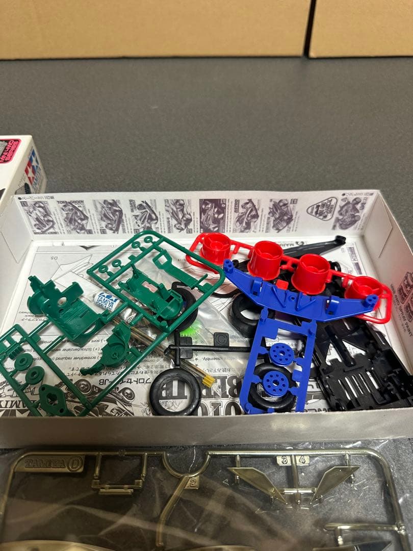 【希少新品】タミヤ ミニ四駆　プロトセイバー JB メッキボディ付属