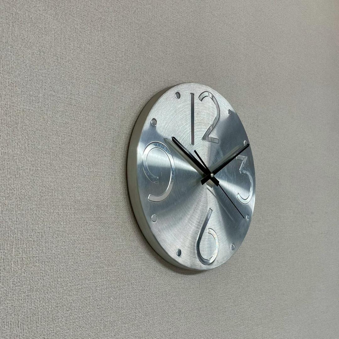 80's ウォールクロック アルミ製 壁掛け時計 ヴィンテージ ビンテージ