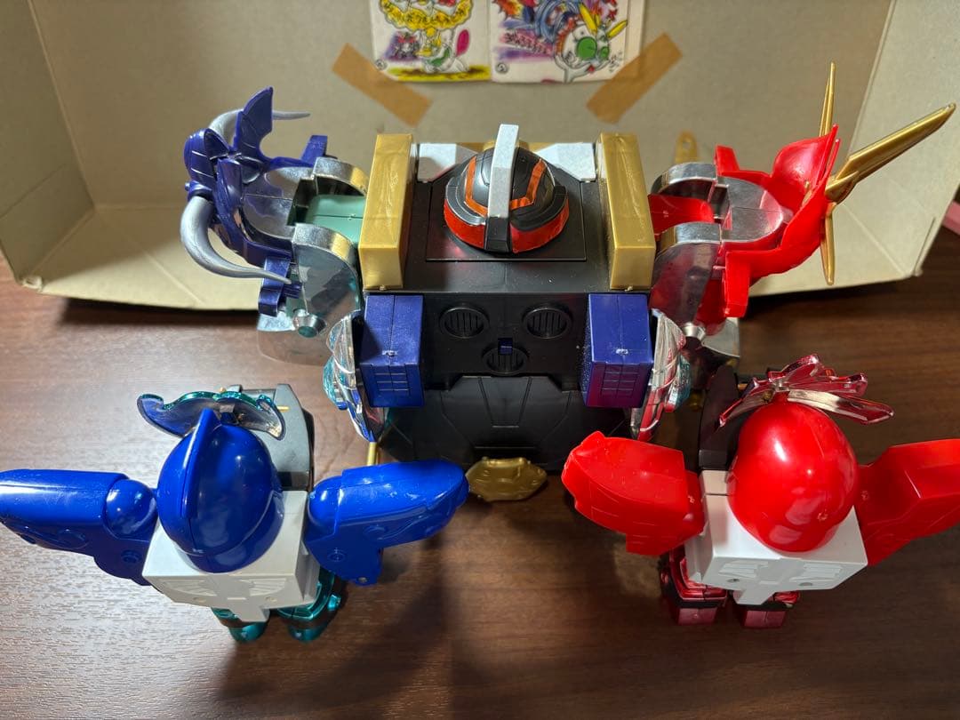 バンダイ 元祖 SDガンダム外伝 超機甲神ガンジェネシス