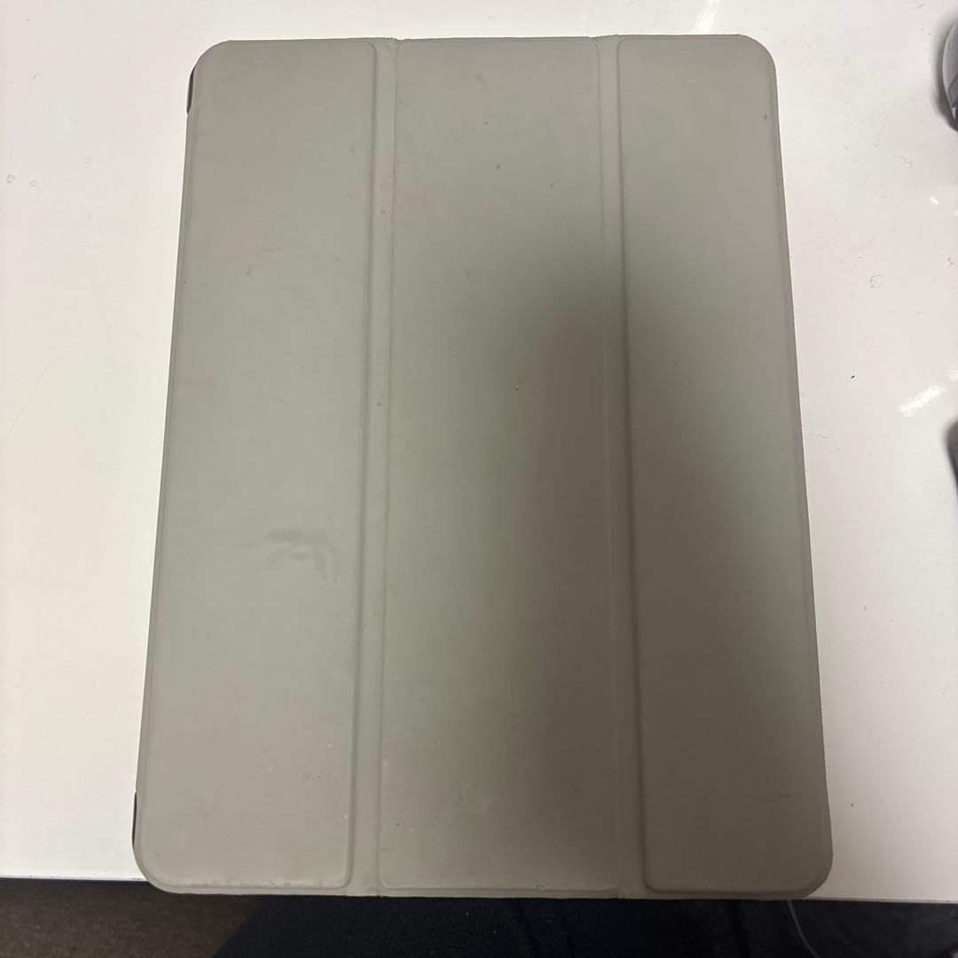 iPad Air 第5世代 256GB Wi-Fi シルバー