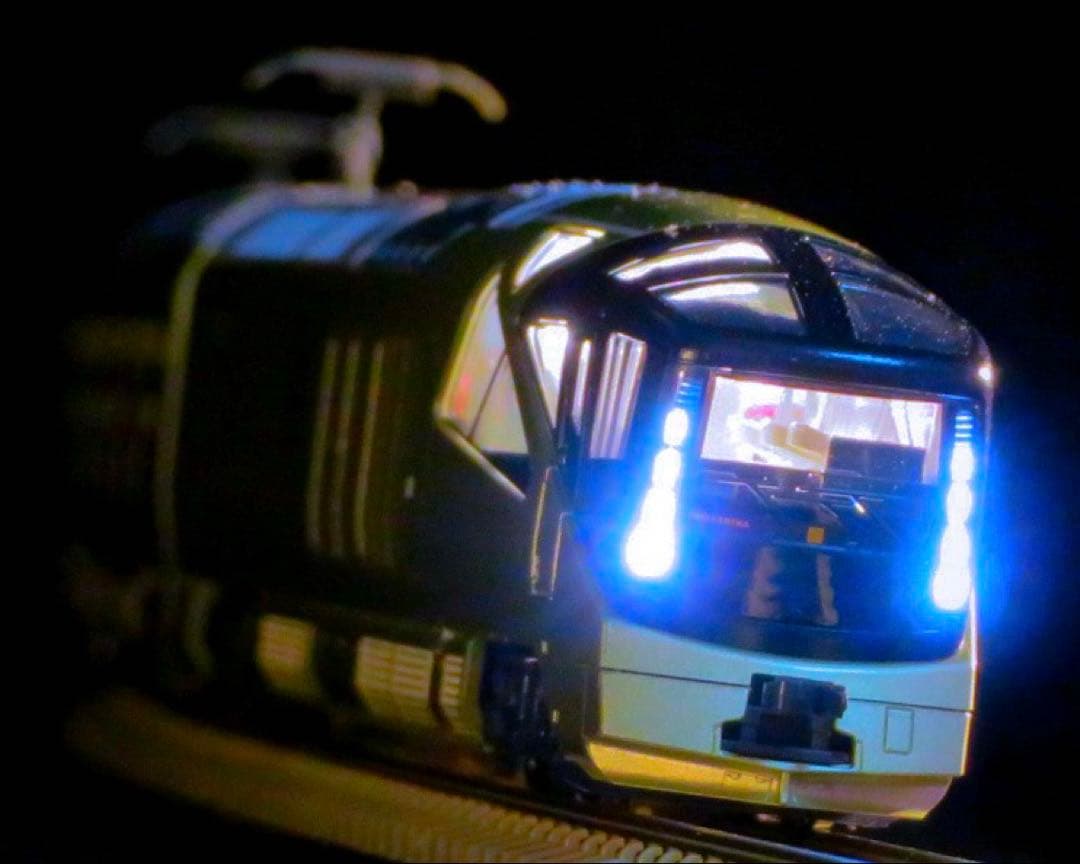 TOMIX JR東日本 E001形「TRAIN SUITE 四季島」【新品】