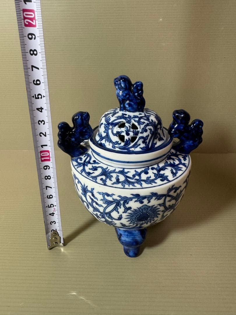 2730 染付　獅子　香炉