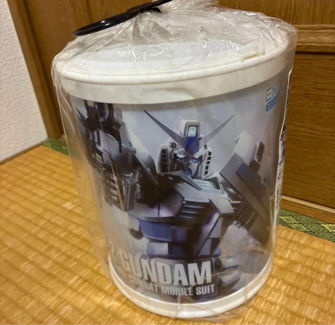 ガンプラ入りラウンドBOX 4種セットガンプラ　ラウンドボックス