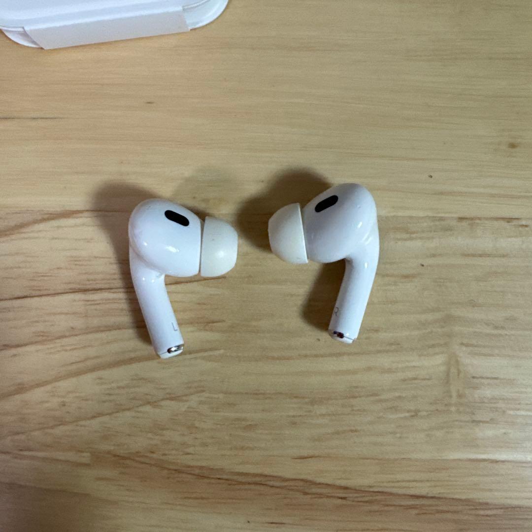 AirPods Pro 第2世代（Lightning）正規品／動作確認済み
