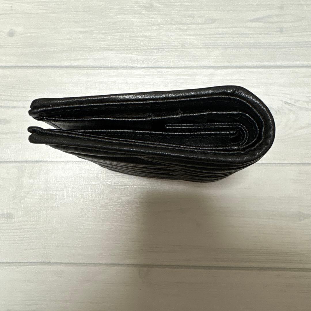 miumiu マテラッセ レザーカードケース ミニ財布