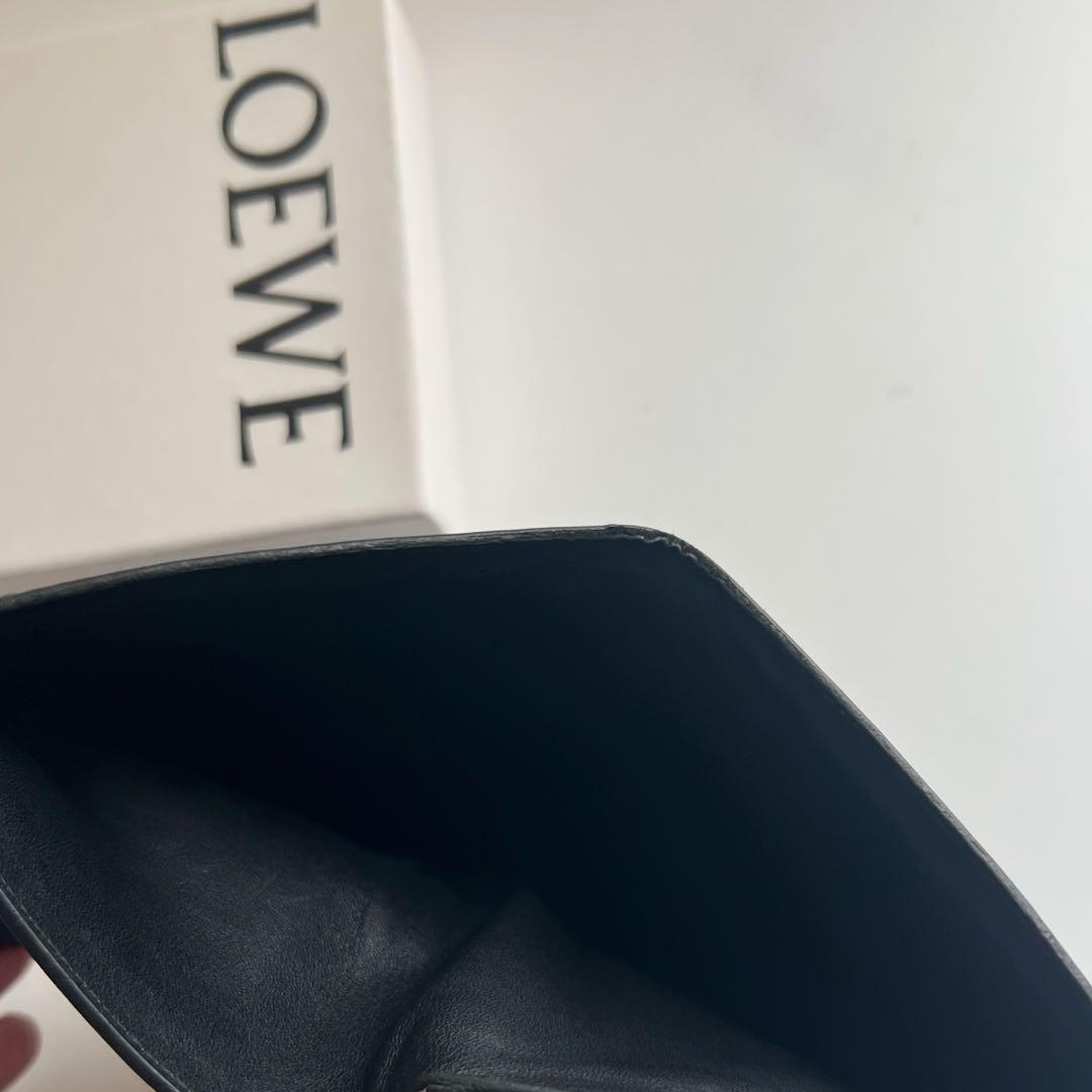 14 限定価格 LOEWE ロエベ 2つ折り財布