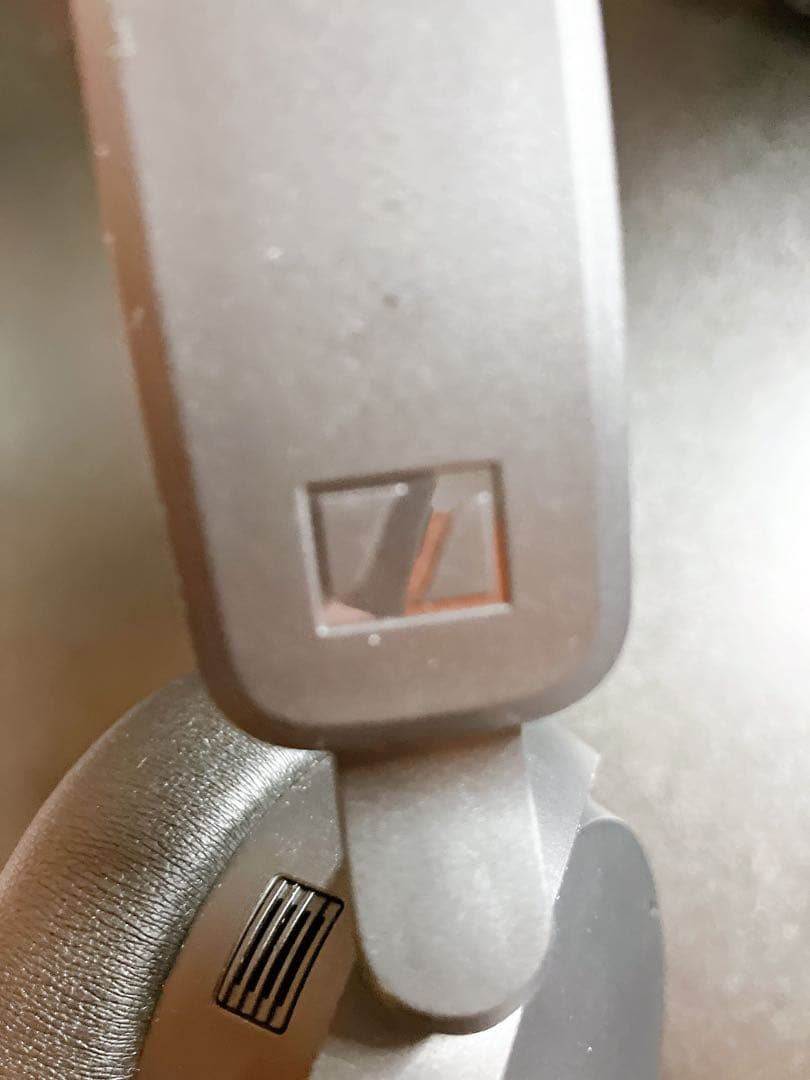 Sennheiser Accentum ワイヤレスヘッドホン ブラック