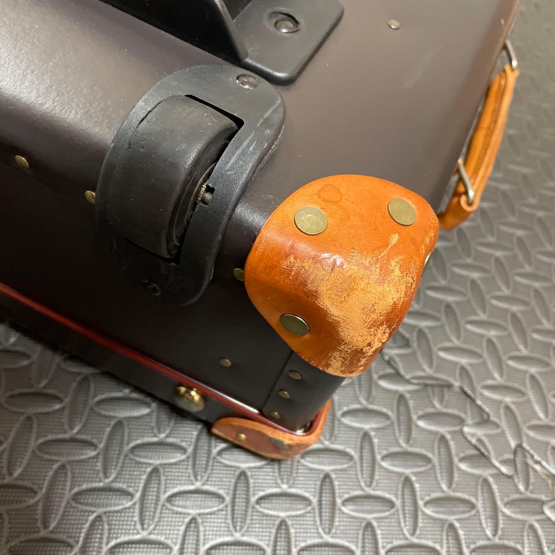 グローブトロッター キャリーケース 2輪 機内持ち込み　ブラウン　スモール