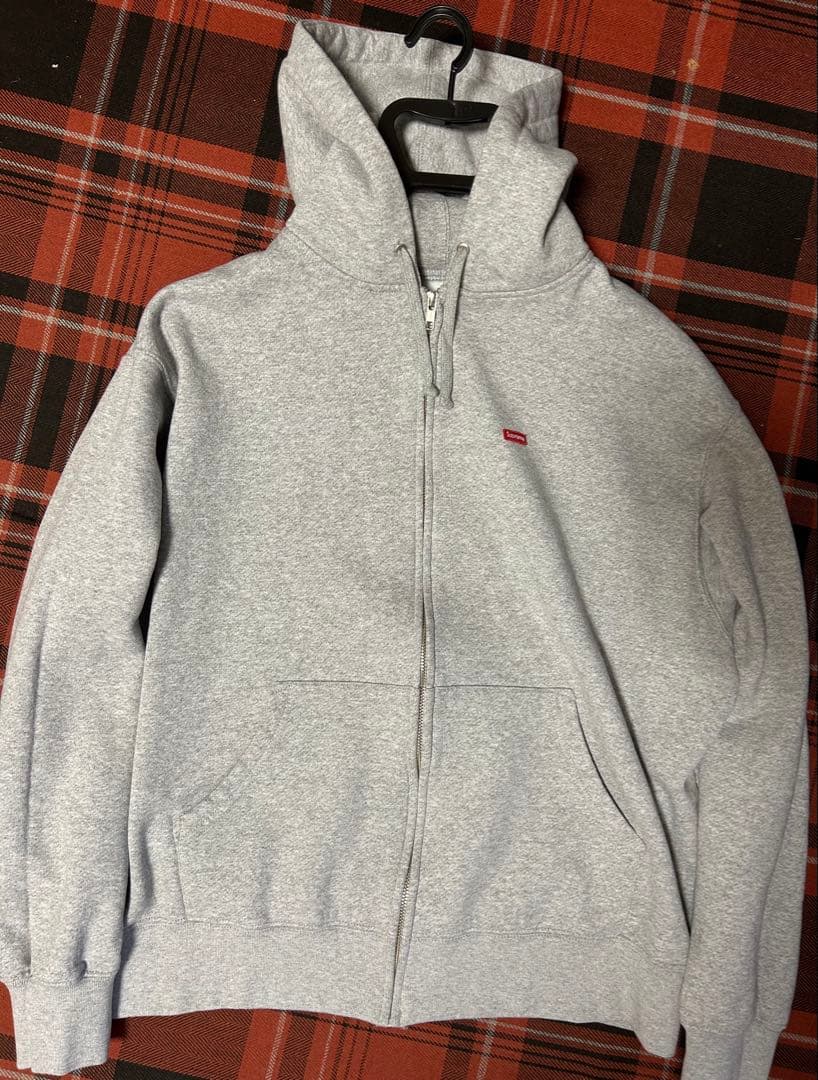 トップス supreme SmallBoxZipUpHoodedSweatshirt