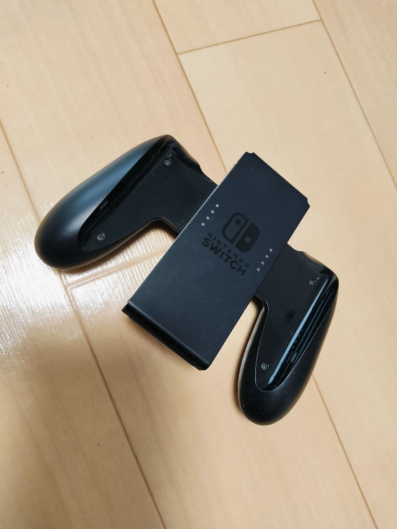 オリエンタルNintendo Switch 本体 ピカチュウイーブイ