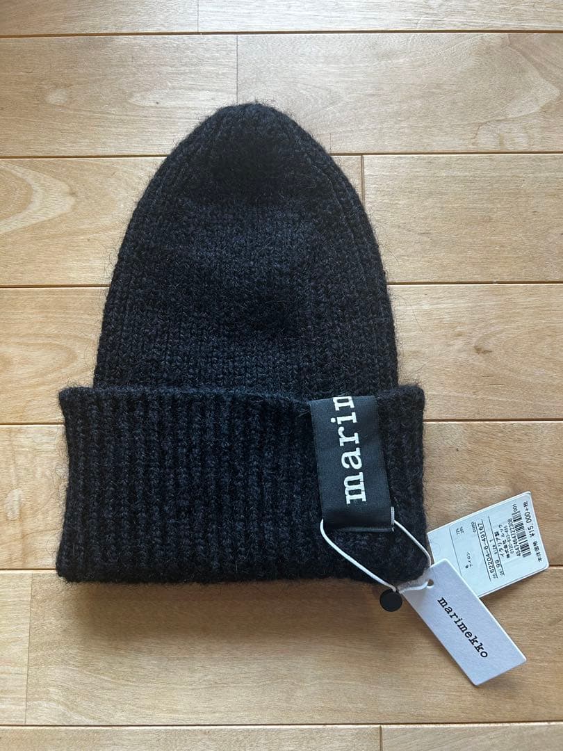 新品　タグ付き　マリメッコ　ニット帽　ブラック