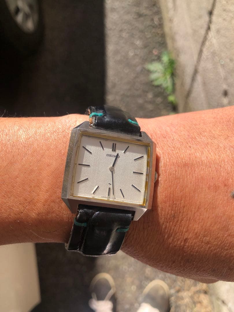 KTA様★美品稼動レア★セイコー　シャリオ　スクエア　手巻き　メンズ　腕時計