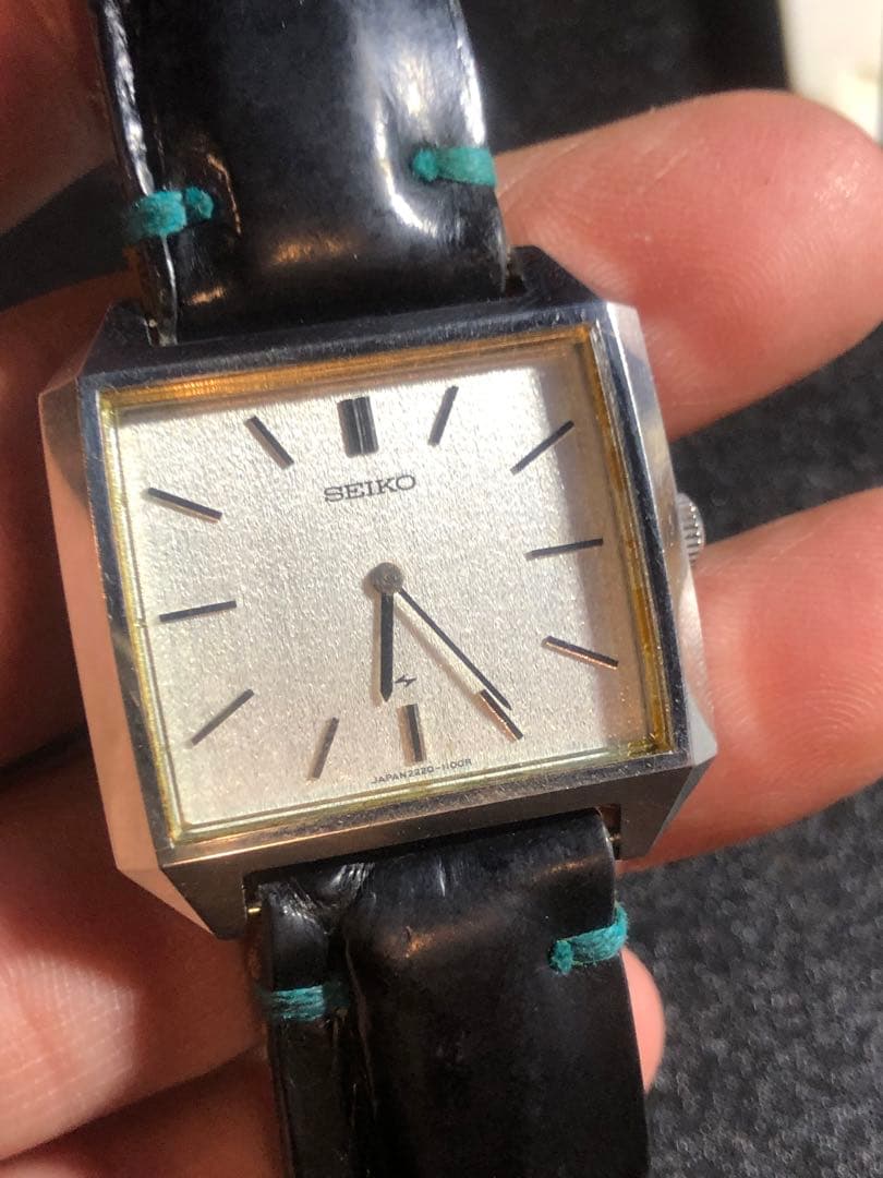 KTA様★美品稼動レア★セイコー　シャリオ　スクエア　手巻き　メンズ　腕時計