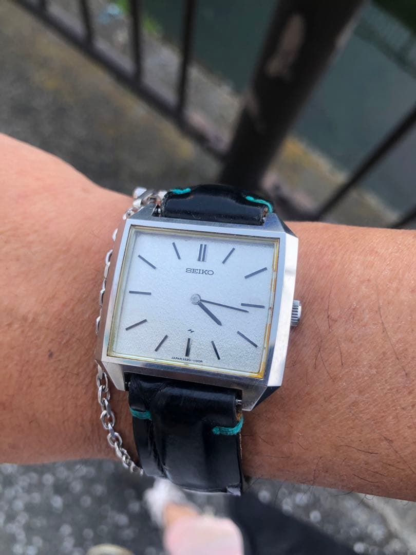 KTA様★美品稼動レア★セイコー　シャリオ　スクエア　手巻き　メンズ　腕時計