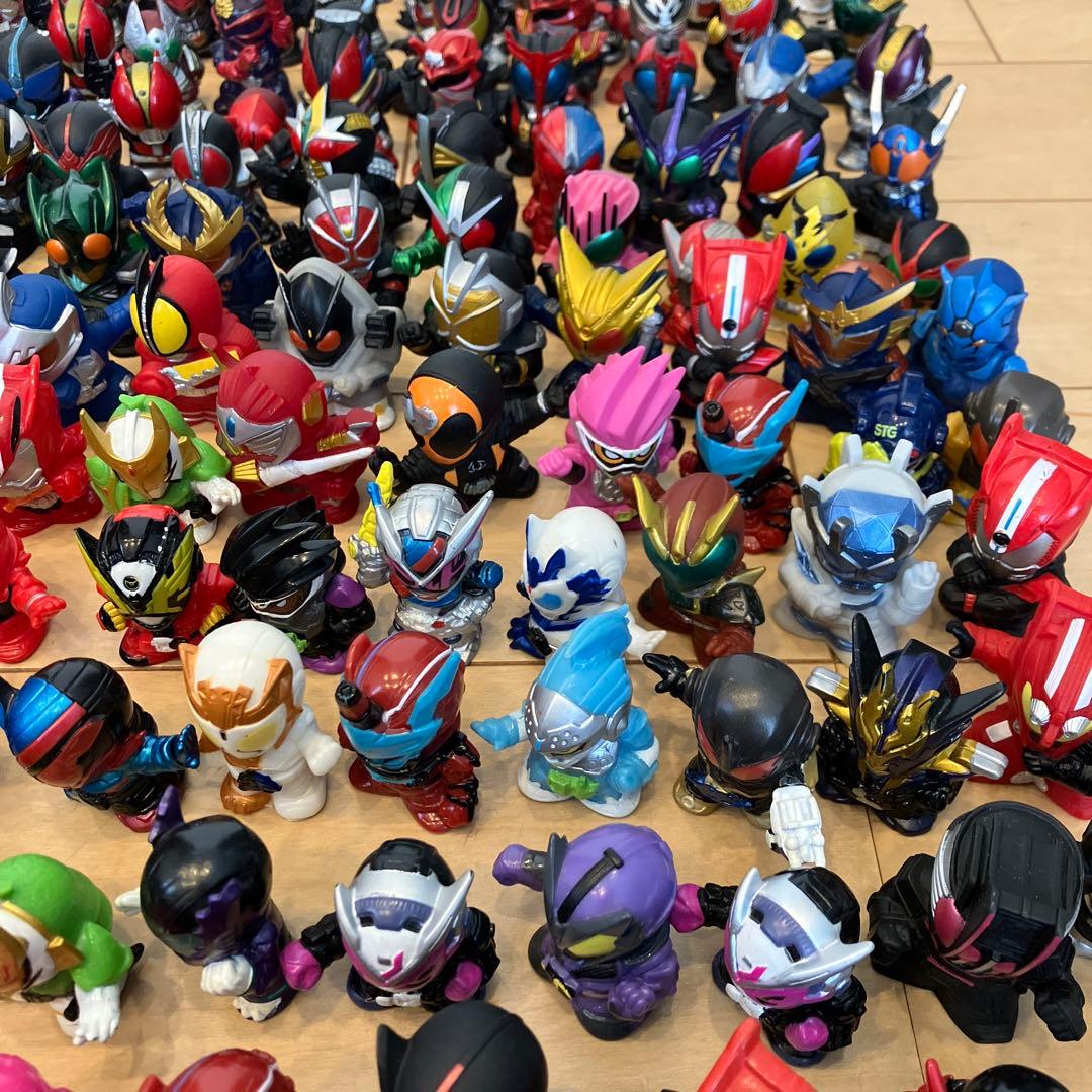 d*3様 仮面ライダー 指人形まとめ売り　200体以上