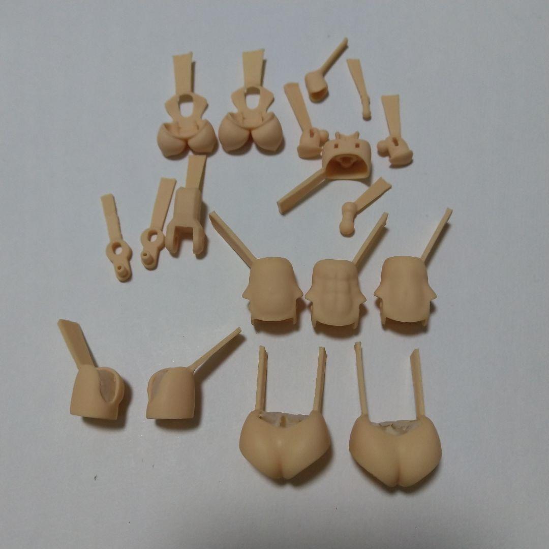 メガミデバイス　バスタードール用 バスト、お腹、ウエスト、太ももパーツセット