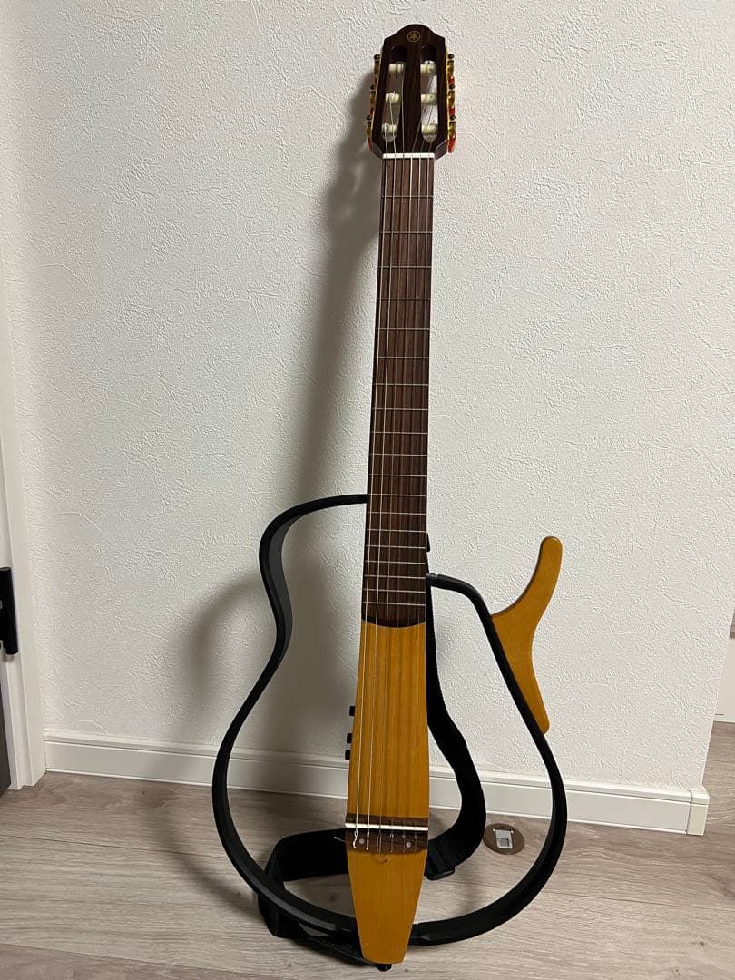 Yamaha SLG100Nサイレントギター